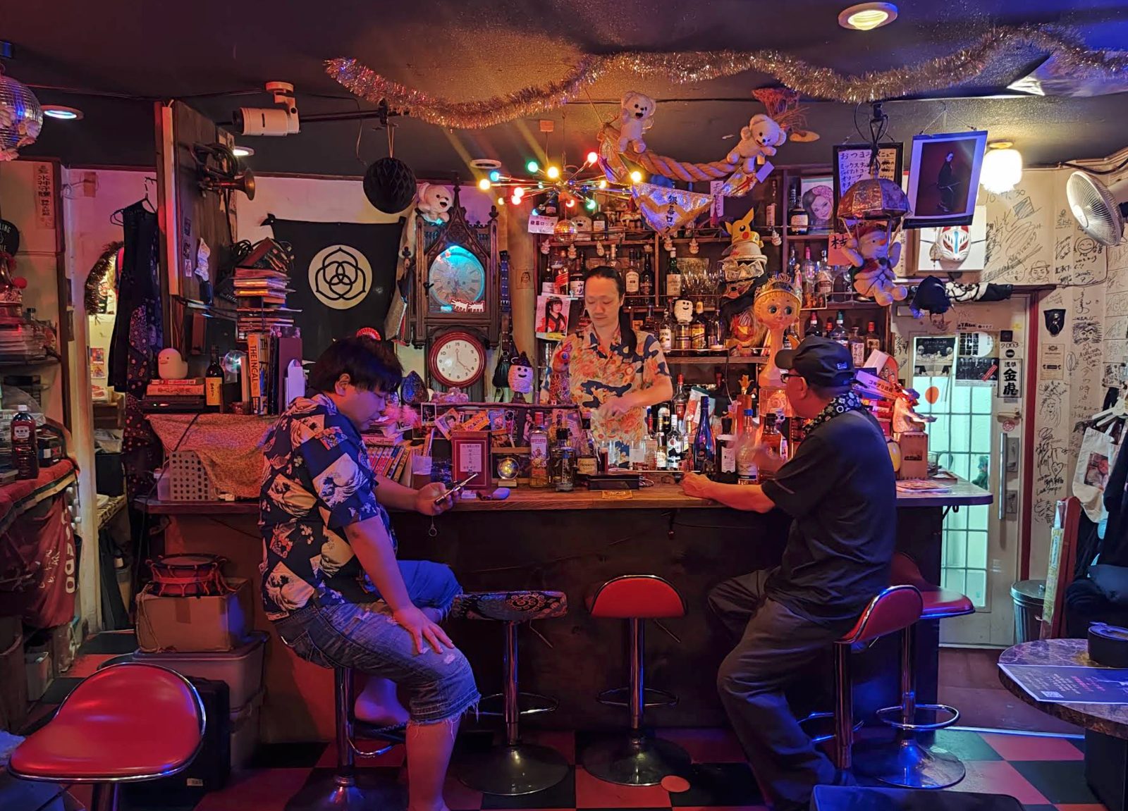 銀幕ロック 店内写真